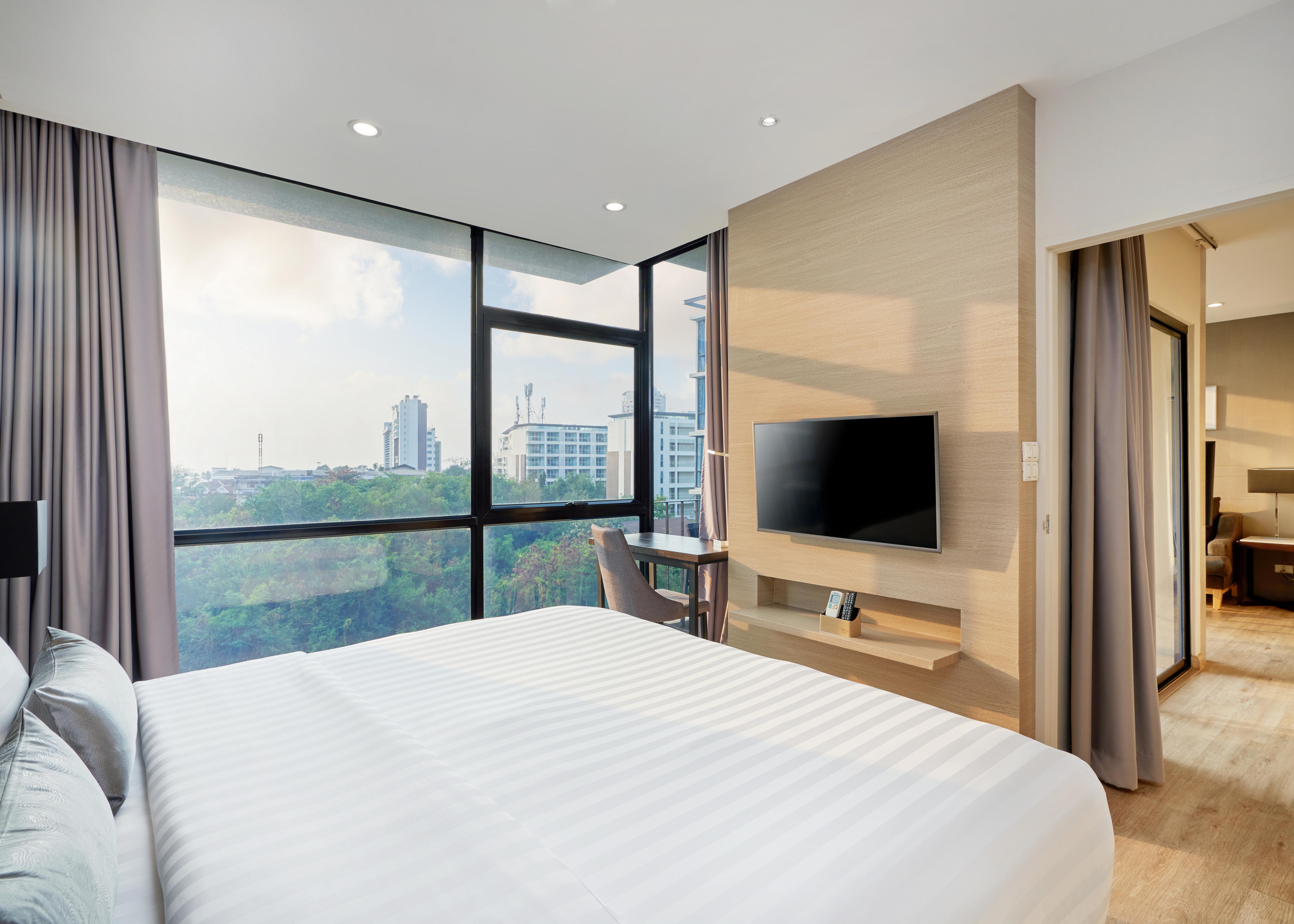 Altera Hotel And Residence By At Mind Pattaya Zewnętrze zdjęcie